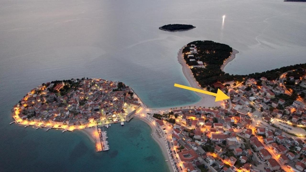 Rooms 22 - Beachfront Primošten Exteriör bild